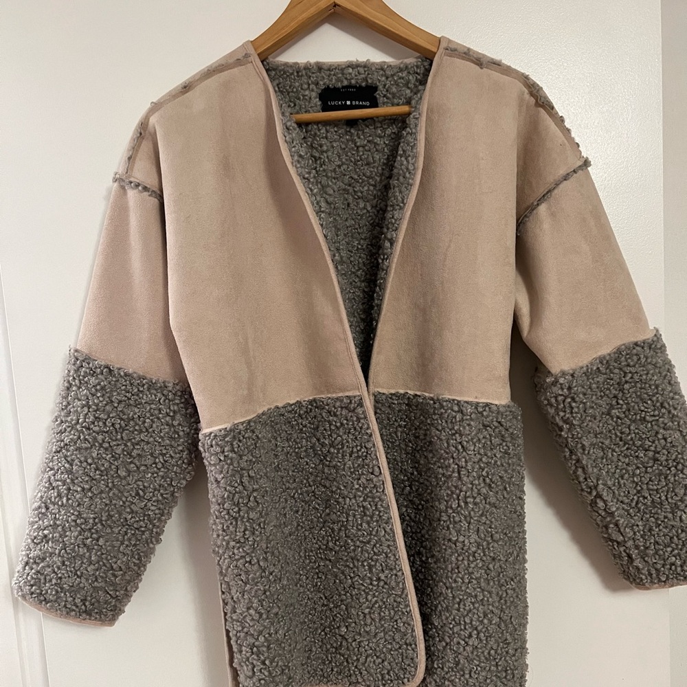 Jacket. size s - Picture 2 of 4